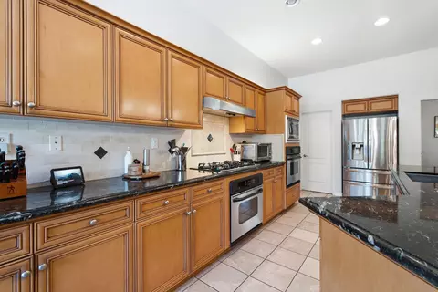 2140 Serena Ave, Clovis, CA 93619 photo 16