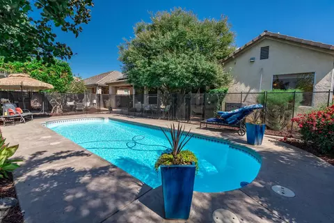 2140 Serena Ave, Clovis, CA 93619 photo 2