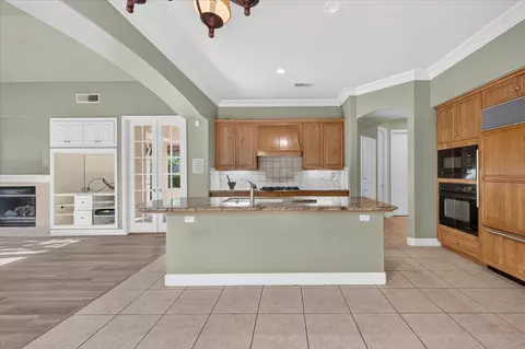Kitchen - 11 W Jordan Ave, Clovis, CA 93611 photo 1 of 9