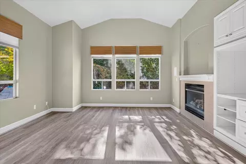 Living - 11 W Jordan Ave, Clovis, CA 93611 photo 11 of 18
