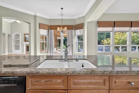Kitchen - 11 W Jordan Ave, Clovis, CA 93611 photo 9 of 9