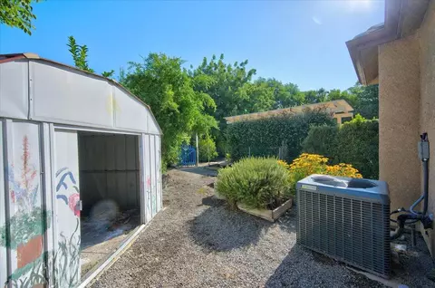 Exterior - 11 W Jordan Ave, Clovis, CA 93611 photo 17 of 17