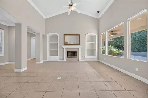 Living - 11 W Jordan Ave, Clovis, CA 93611 photo 6 of 18