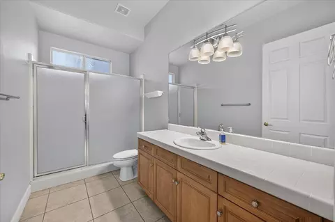 Bath - 11 W Jordan Ave, Clovis, CA 93611 photo 1 of 5