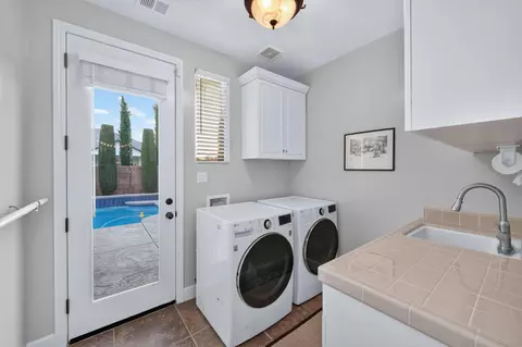 Other - 1802 N Kaweah Ave, Clovis, CA 93619 photo 8 of 15