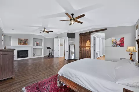 Bedroom - 1802 N Kaweah Ave, Clovis, CA 93619 photo 6 of 7