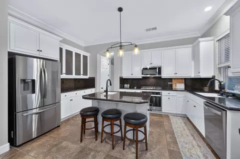 Kitchen - 1802 N Kaweah Ave, Clovis, CA 93619 photo 2 of 6