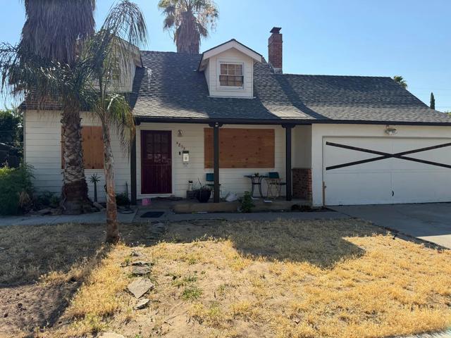 4835 N Diana Ave, Fresno, CA 93726