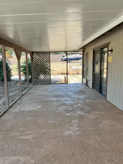 Exterior - 32644 Quail Ln, Yokuts Valley, CA 93675 photo 5 of 14