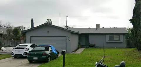 1878 E Park Way, Dinuba, CA 93618 photo 1