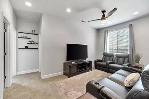 1579 Medellin Ln, Clovis, CA 93619 photo 19