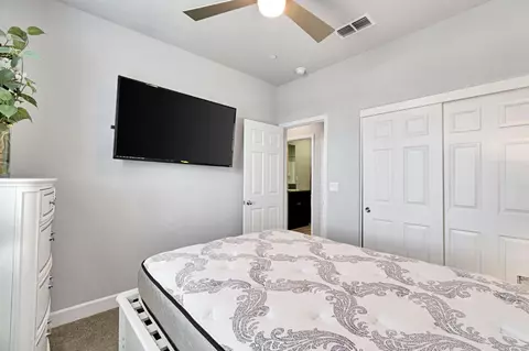 1579 Medellin Ln, Clovis, CA 93619 photo 24