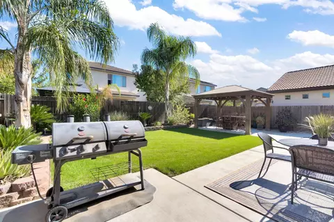 1579 Medellin Ln, Clovis, CA 93619 photo 35