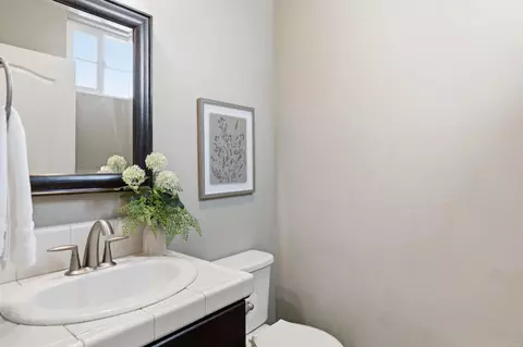 Bath - 3408 Sussex Ave, Clovis, CA 93619 photo 1 of 5