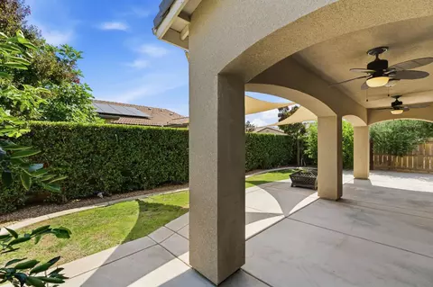 Exterior - 3408 Sussex Ave, Clovis, CA 93619 photo 9 of 11