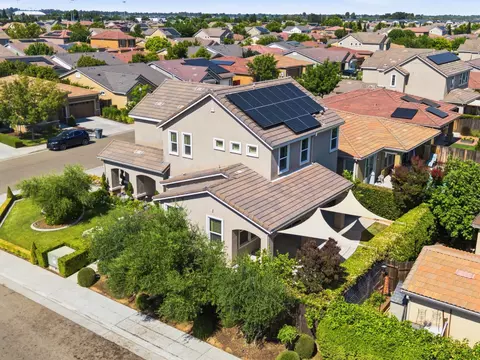 View/Area - 3408 Sussex Ave, Clovis, CA 93619 photo 2 of 8