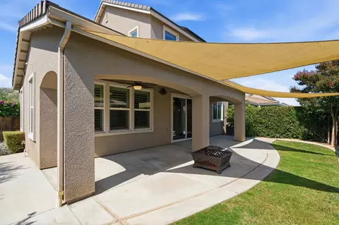 Exterior - 3408 Sussex Ave, Clovis, CA 93619 photo 7 of 11