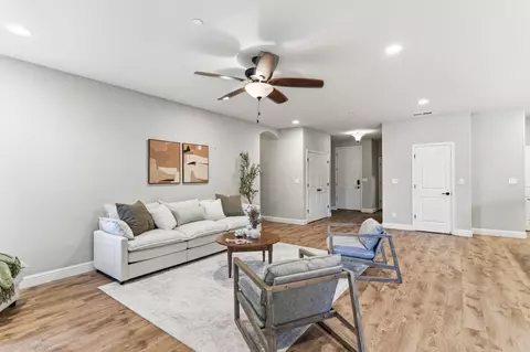 Living - 2208 Mesa, Clovis, CA 93611 photo 3 of 3