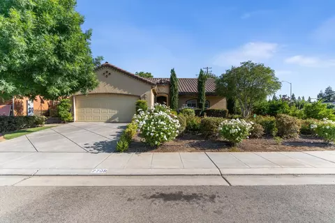 Exterior - 2208 Mesa, Clovis, CA 93611 photo 2 of 8