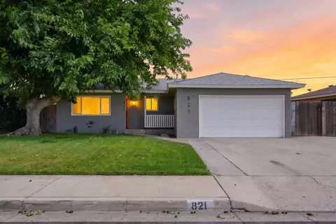 821 W Fairmont Ave, Clovis, CA 93612 photo 3
