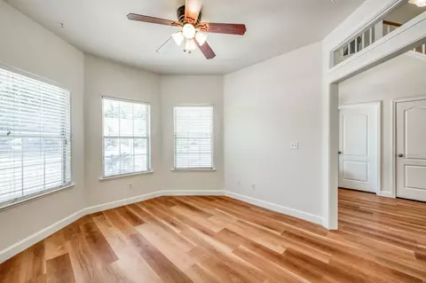 Living - 377 Moody Ave, Clovis, CA 93619 photo 1 of 7