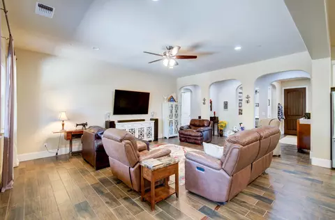 3056 Kenosha Ave, Clovis, CA 93619 photo 7