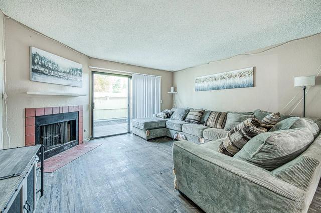 4885 N Backer Ave #154, Fresno, CA 93726