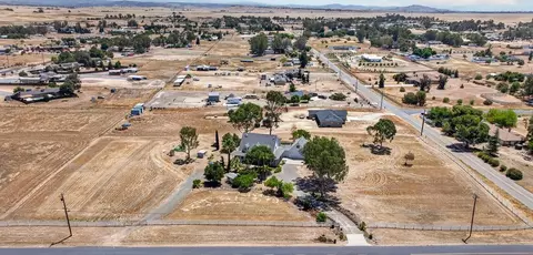 View/Area - 17549 Road 36 12, Madera, CA 93636 photo 2 of 2