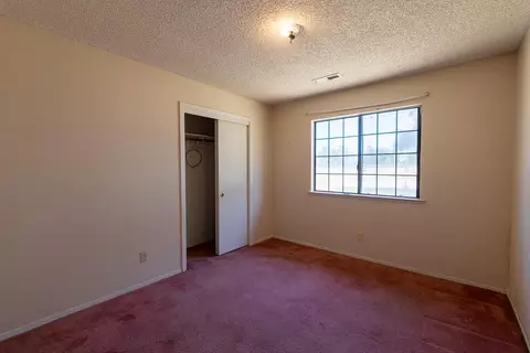 Bedroom - 25199 Avenue 18, Madera, CA 93638 photo 1 of 3