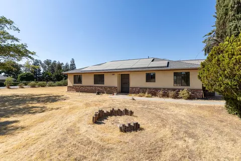 Exterior - 25199 Avenue 18, Madera, CA 93638 photo 3 of 4