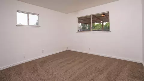 Bedroom - 261 E Pleasant St, Coalinga, CA 93210 photo 2 of 2