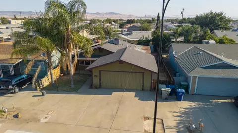 View/Area - 261 E Pleasant St, Coalinga, CA 93210 photo 1 of 1