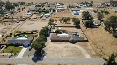 View/Area - 16448 Monreal Rd, Madera, CA 93636 photo 10 of 11