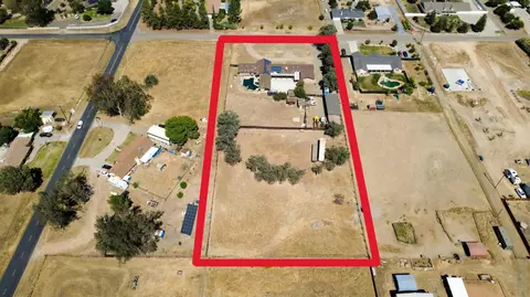 View/Area - 16448 Monreal Rd, Madera, CA 93636 photo 2 of 11