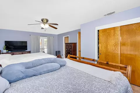 Bedroom - 16448 Monreal Rd, Madera, CA 93636 photo 3 of 7