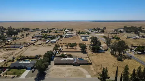 View/Area - 16448 Monreal Rd, Madera, CA 93636 photo 11 of 11