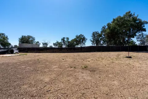 Other - 16448 Monreal Rd, Madera, CA 93636 photo 11 of 13
