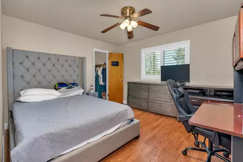 Bedroom - 16448 Monreal Rd, Madera, CA 93636 photo 6 of 7