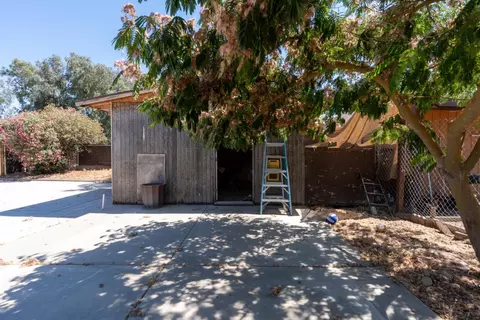 Exterior - 16448 Monreal Rd, Madera, CA 93636 photo 31 of 35