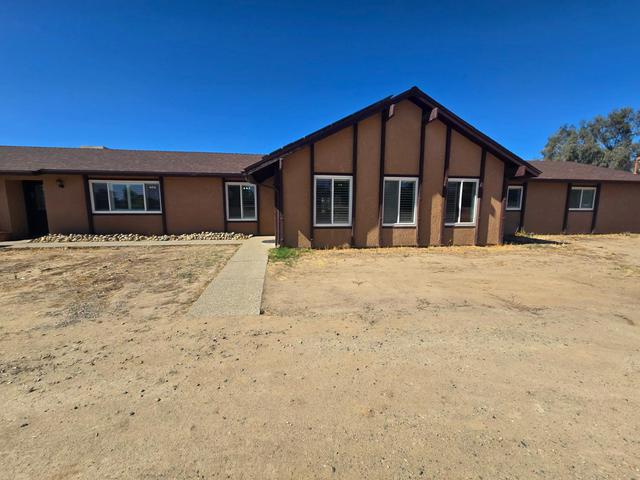 16448 Monreal Rd, Madera, CA 93636