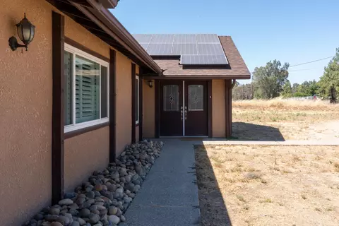 Exterior - 16448 Monreal Rd, Madera, CA 93636 photo 10 of 35