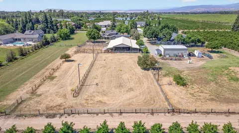 View/Area - 11839 E Ashlan Ave, Sanger, CA 93657 photo 3 of 5