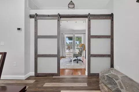 Entry Way - 11839 E Ashlan Ave, Sanger, CA 93657 photo 1 of 3