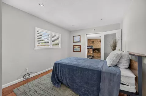 Bedroom - 11839 E Ashlan Ave, Sanger, CA 93657 photo 2 of 2