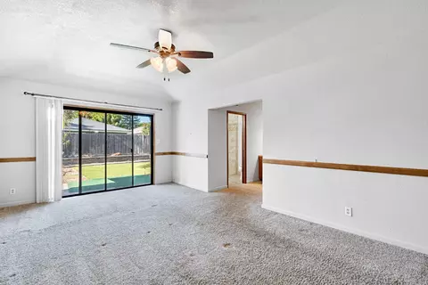 Bedroom - 1661 E Fallbrook Ave, Fresno, CA 93720 photo 1 of 4