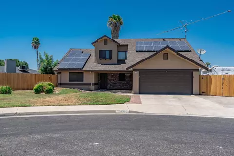 1335 Ramona Ave, Clovis, CA 93612