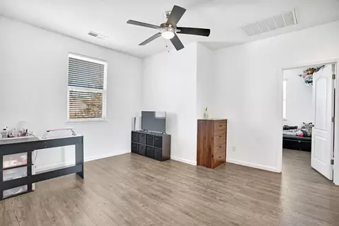 967 Papaya St, Madera, CA 93638 photo 18