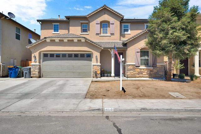 967 Papaya St, Madera, CA 93638