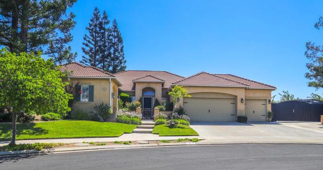1813 N Ryan Ave, Clovis, CA 93619