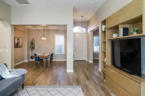 1813 N Ryan Ave, Clovis, CA 93619 photo 12